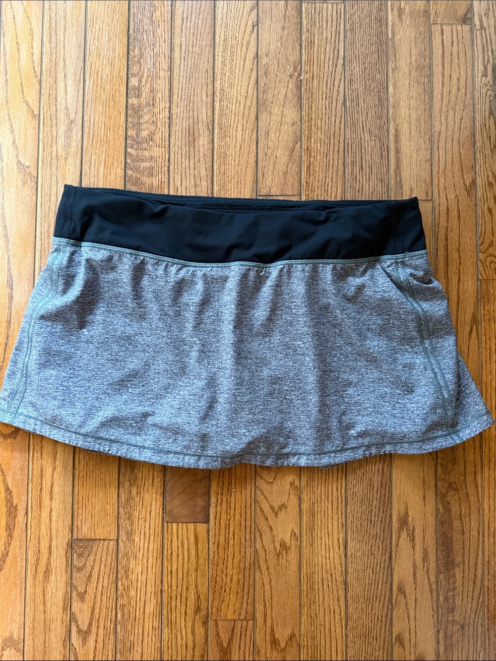 Lululemon Pace Rival Skirt, size 14 - Picture 8 of 16